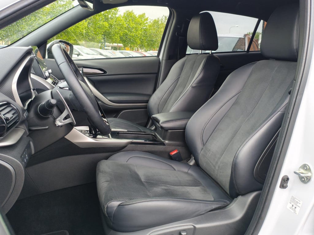 Mitsubishi Eclipse Cross 2.4 phev intense+ | navigatie | camera | stoelverw