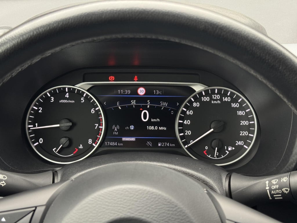 Nissan Juke 1.0 dig-t n-connecta trekhaak, lage km-stand!
