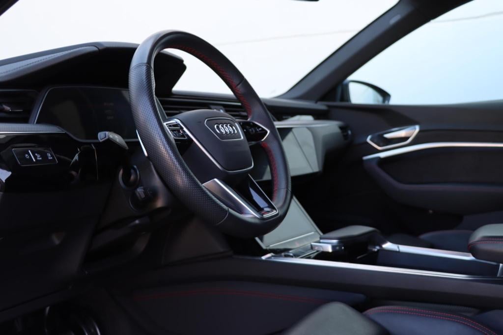 Audi Q8 E-tron 50 quattro s edition 95 kwh 340pk | soh 94%