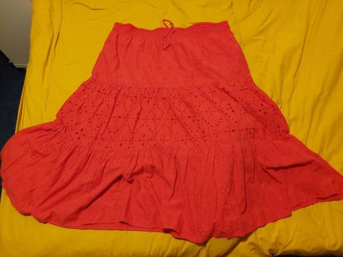 Rode maxi rok broderie, miljuschka 54-56 zgan