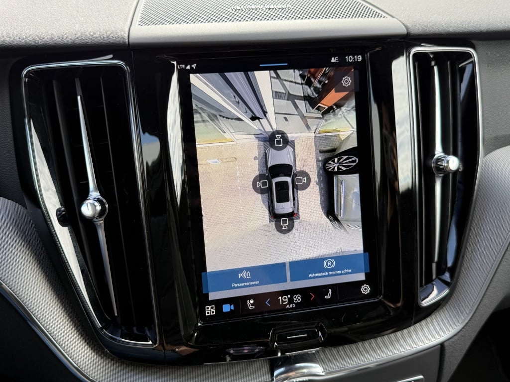 Volvo XC60 t8 455pk recharge black edition| full options !!