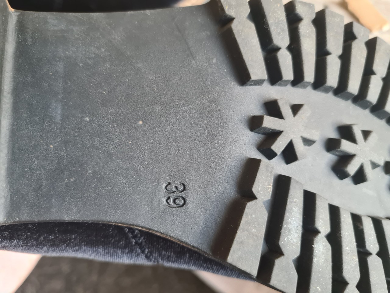 Schoenen maat 39 zo goed als nieuw!