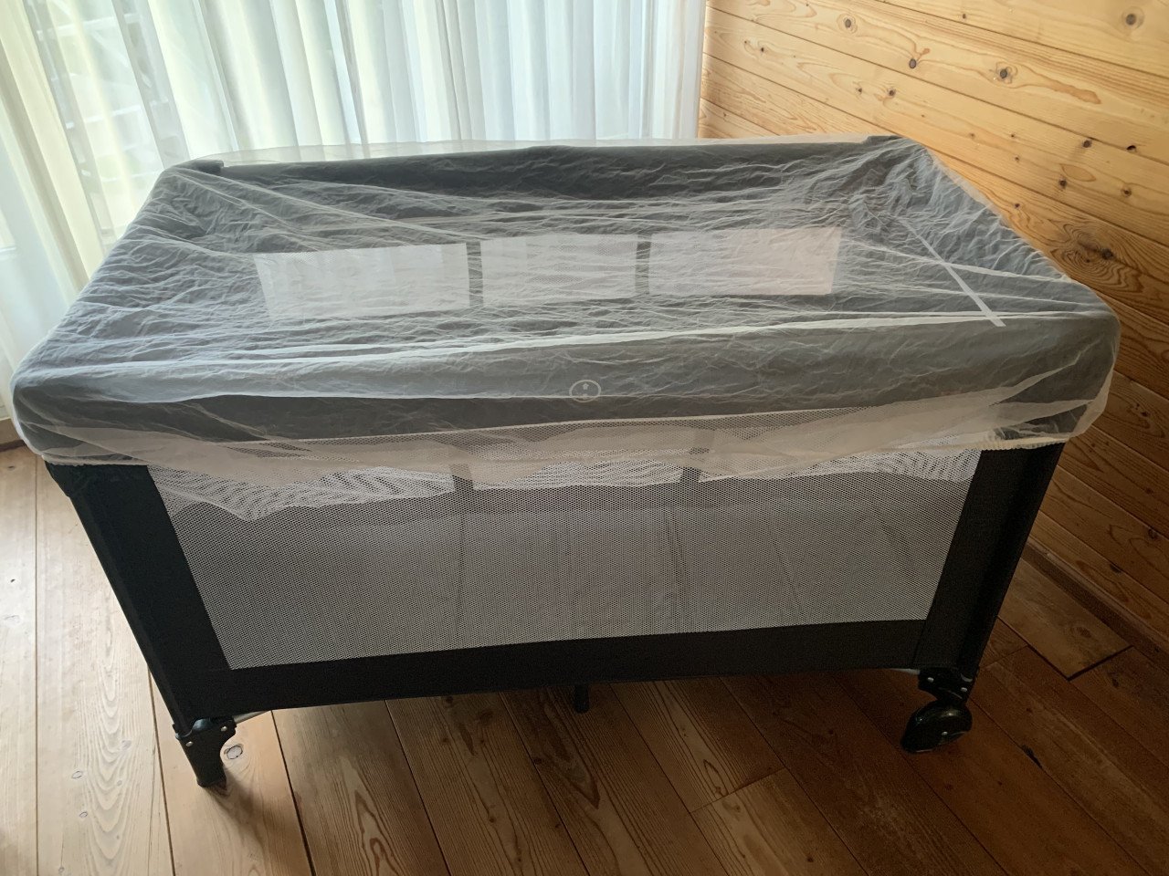 Campingbed ( Kees Kekk) incl opvouwbaar matras+ toebehoren
