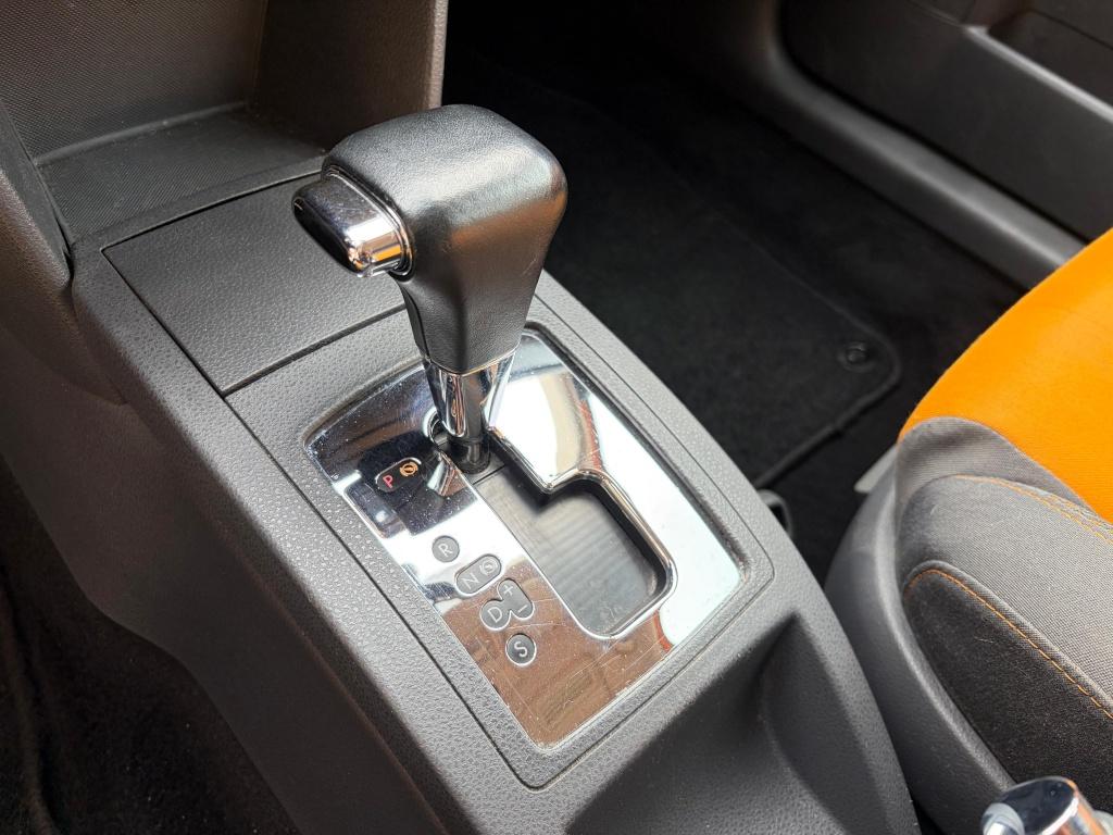 Volkswagen Polo 1.6-16v cross | automaat