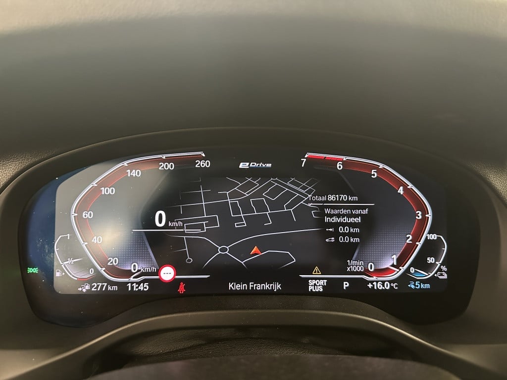 BMW X3 xdrive30e m-sport | adaptief cruise | trekhaak | head-up-display