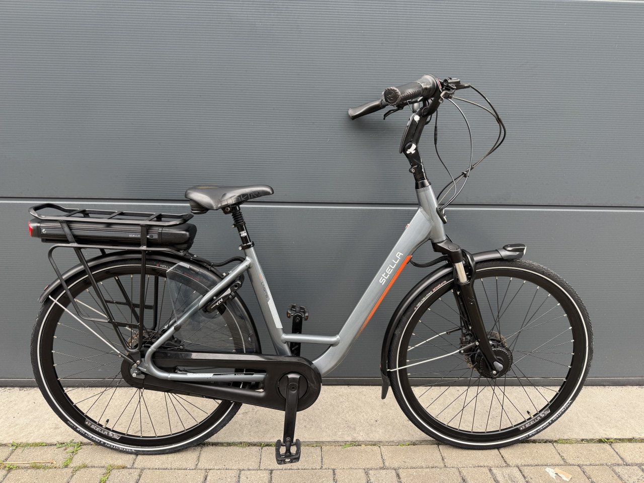Stella Livorno middenmotor elektrische fiets 630WH
