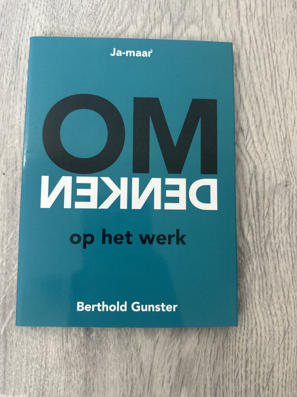 Boekje Omdenken op het werk