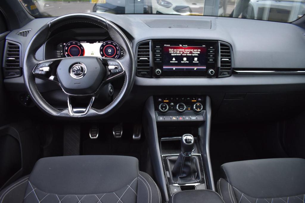 Skoda Karoq 1.5 tsi act sportline | mj21 | trekhaak | camera | virtual | na