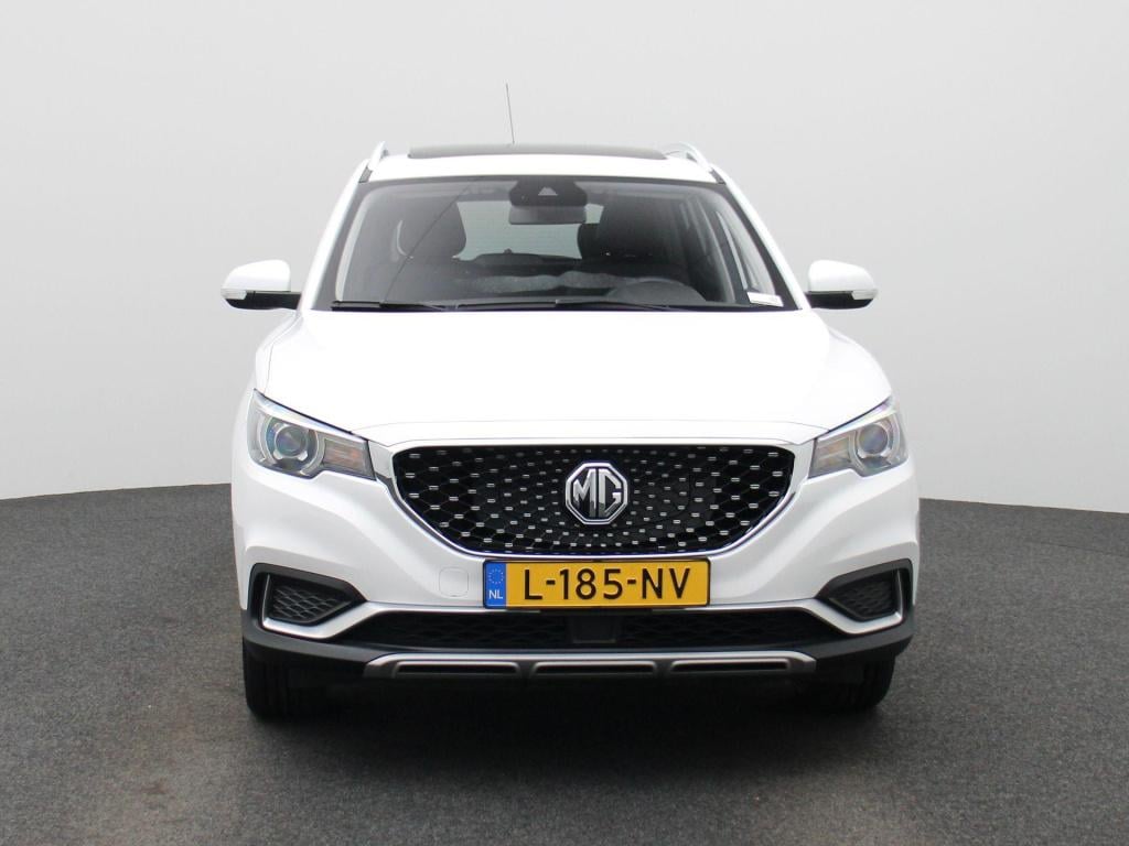 MG Zs Ev mg luxury 45 kwh | automaat | panoramadak | leder | navigatie | ai
