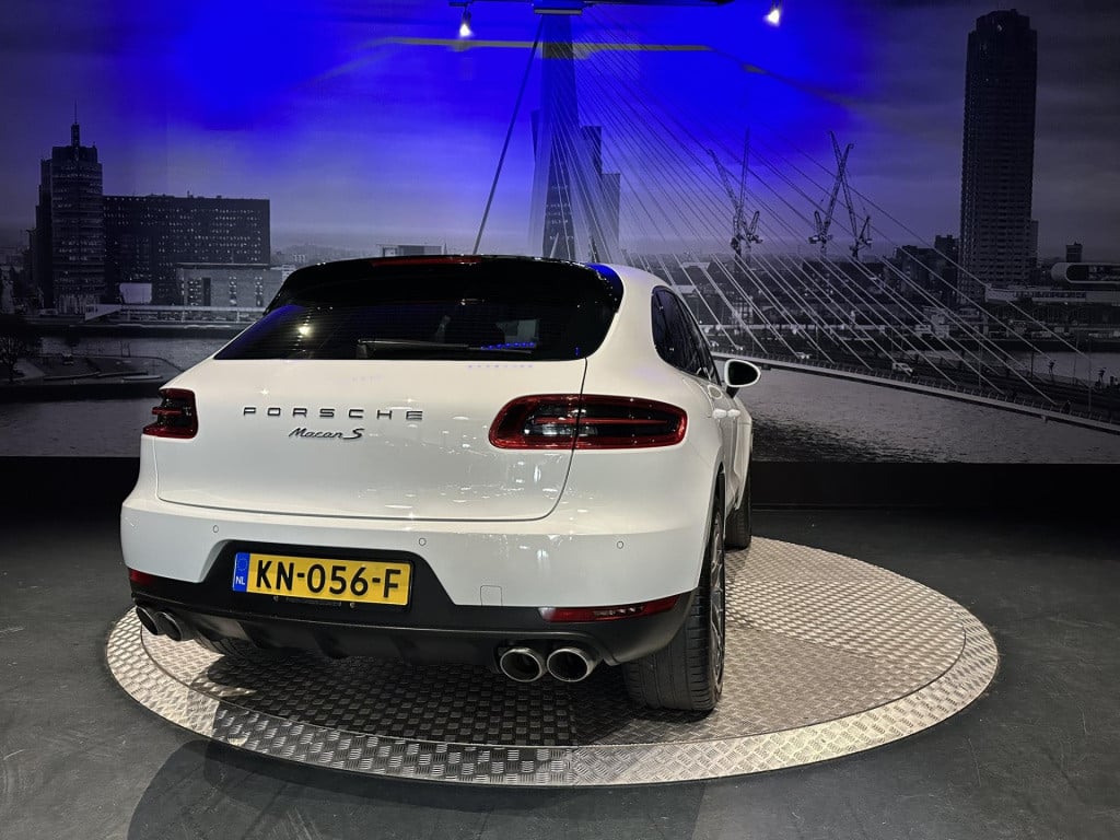Porsche Macan 3.0 s *luchtvering*sportchrono*stoelventilatie
