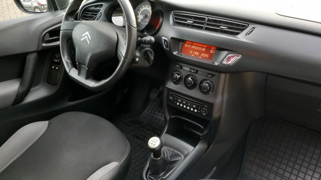 Citroen C3 1.0 pure tech attraction