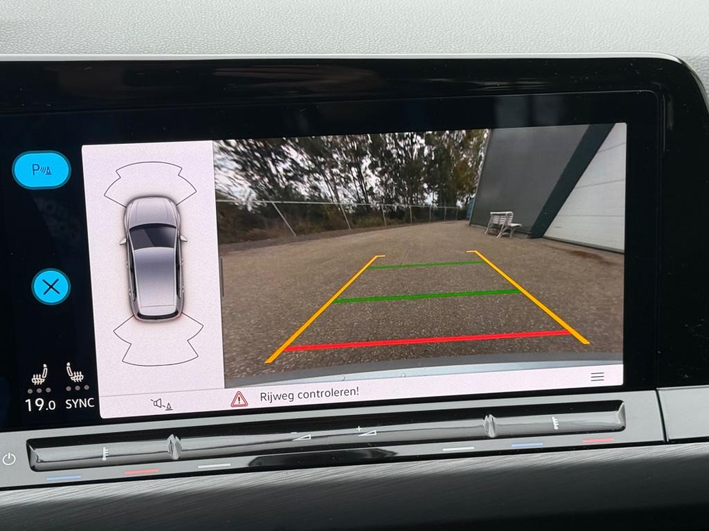 Volkswagen Golf 1.5 etsi style