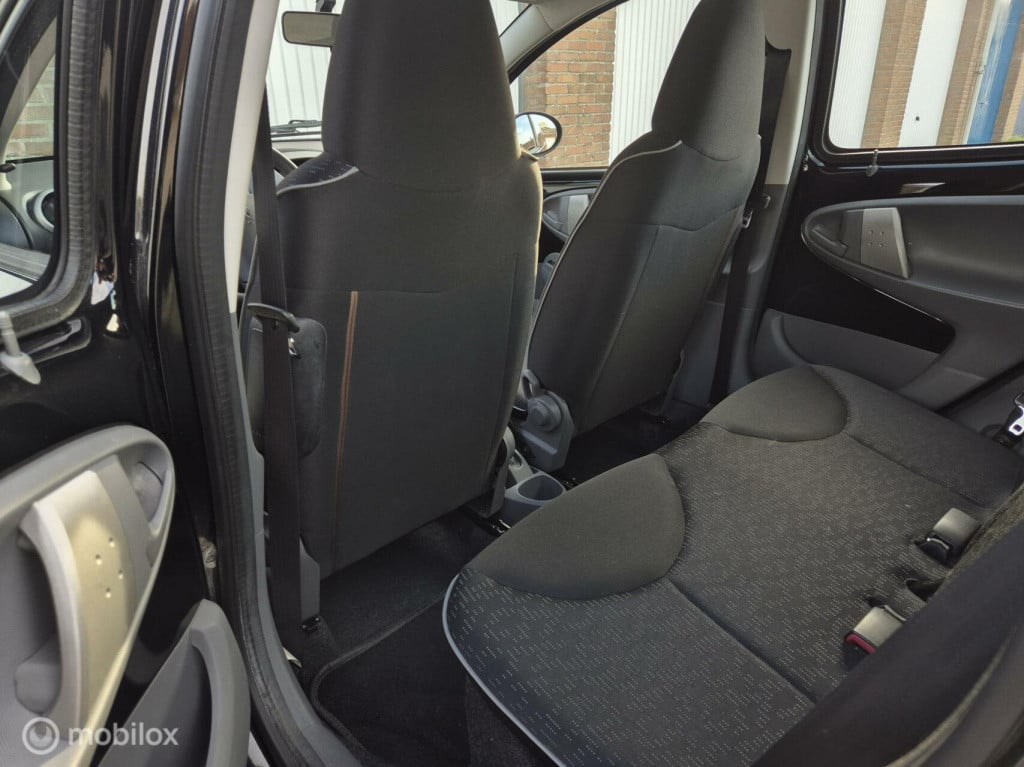 Peugeot 107 1.0-12v xs automaat / 1e eigenaar / origineel nl