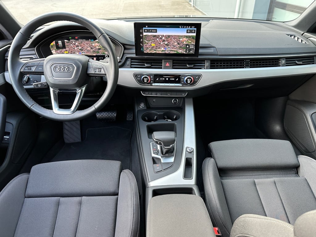 Audi A4 avant 40 tfsi 204pk s-tronic s-line | led | black optiek | virtual 