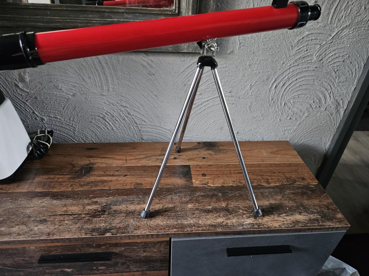 Tasco 54T 40x40mm Refractor Telescoop met Statief