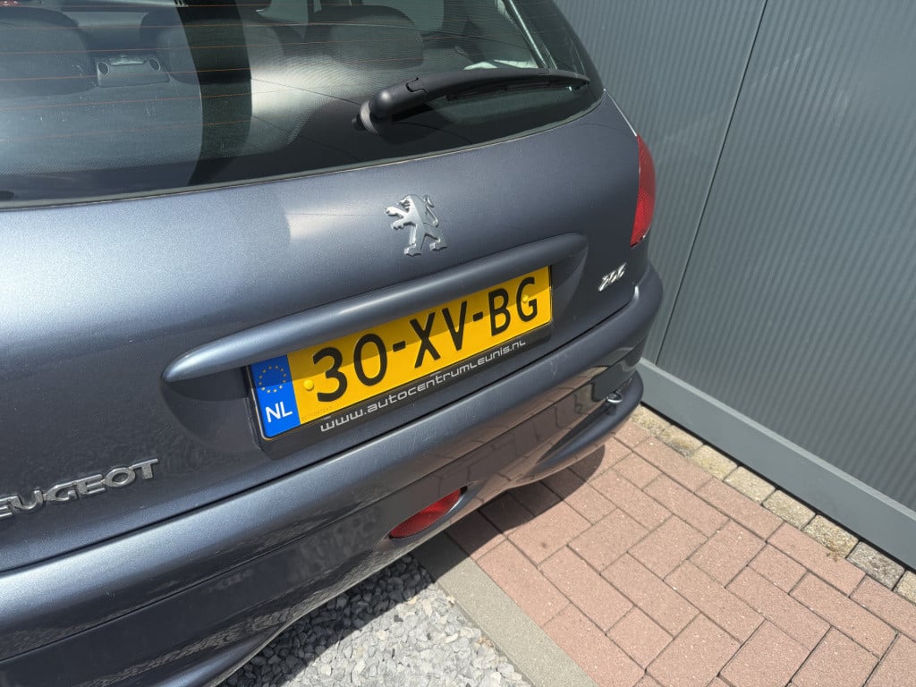 Peugeot 206 1.4 forever 'airco' 3-drs