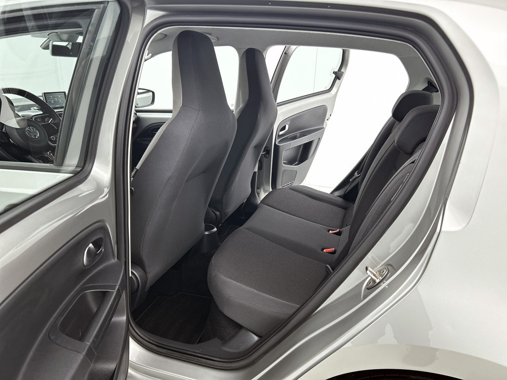 Volkswagen UP! 1.0 high up! bluemotion | 1e eigenaar | trekaak |