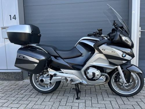 BMW R1200RT, 2010 met 88 dkm, topkoffer, cruisecontrol, zadelverw etc €5750