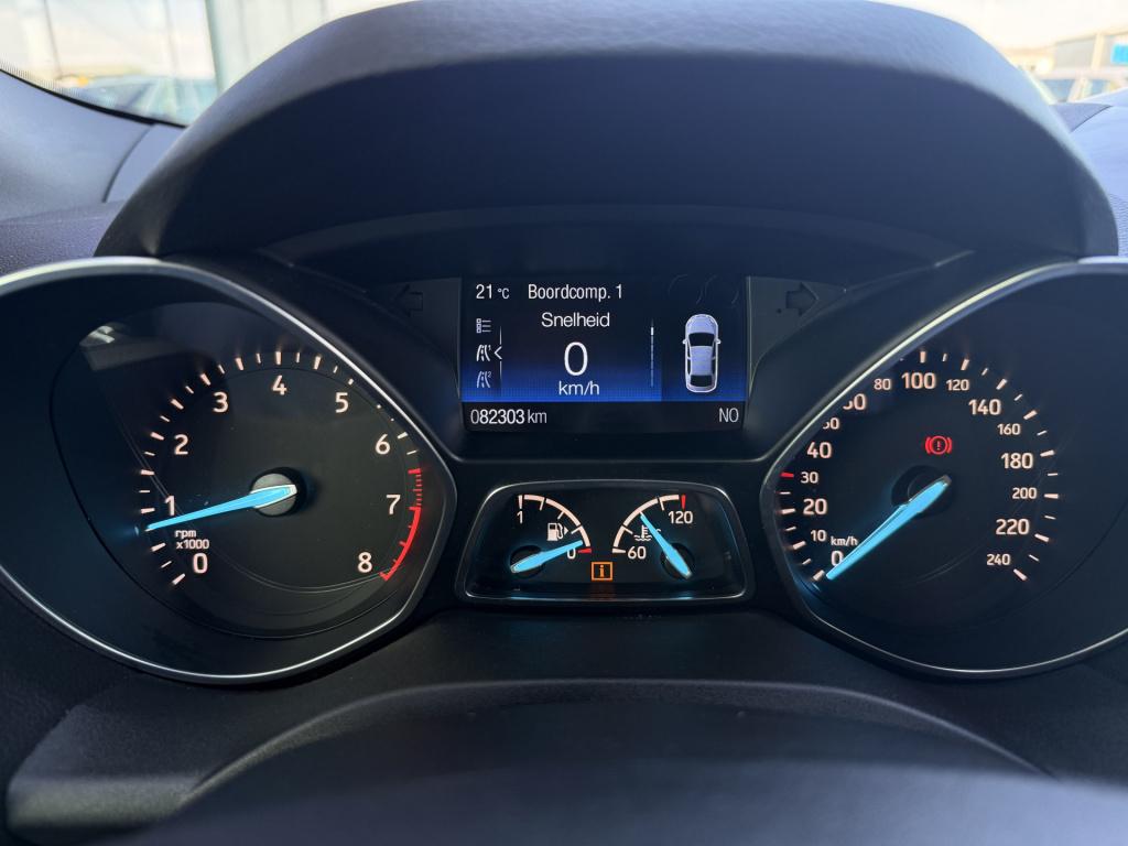Ford Kuga 1.5 ecoboost st line | stoel/stuur verwarming | cruise | apple ca