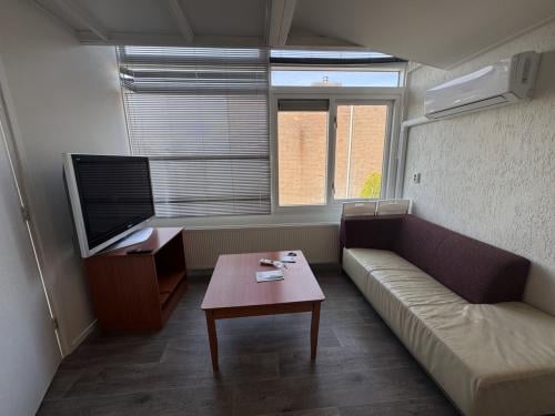 Tweekamerappartement te huur in Kortgene