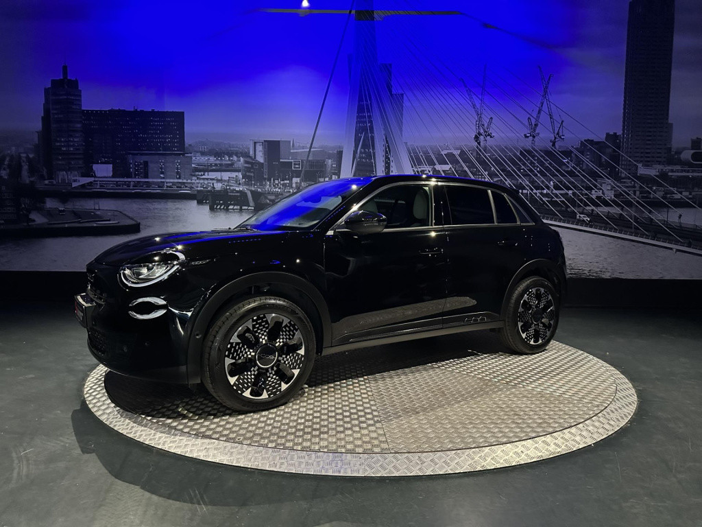 Fiat 600 1.2 hybrid 100 la prima