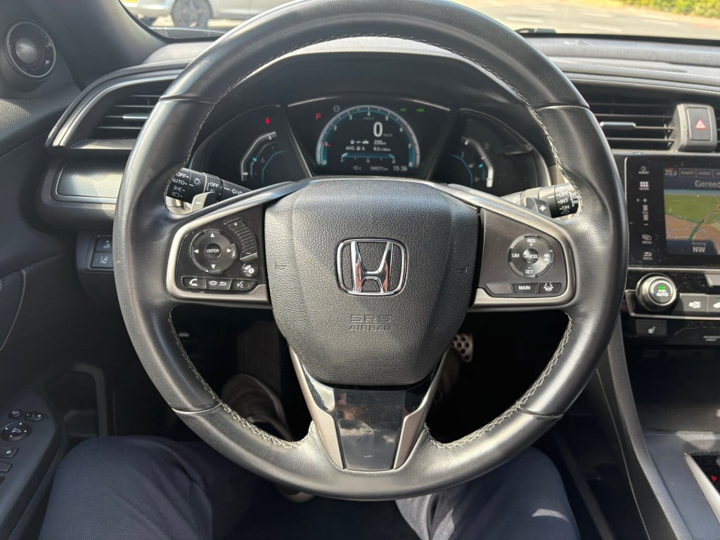 Honda Civic 1.0 i-vtec executive