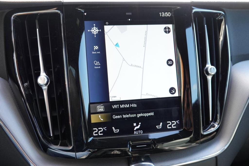 Volvo XC60 2.0 b5 r-design