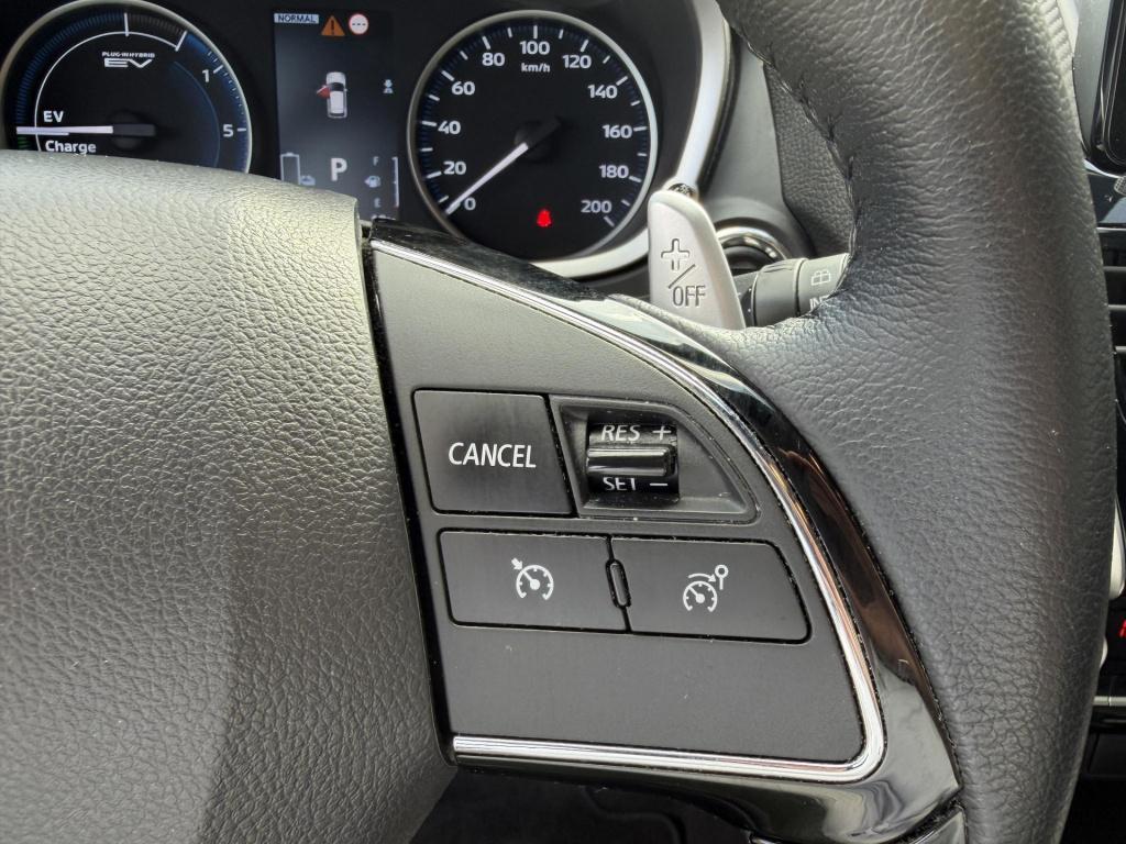 Mitsubishi Eclipse Cross 2.4 phev intense+