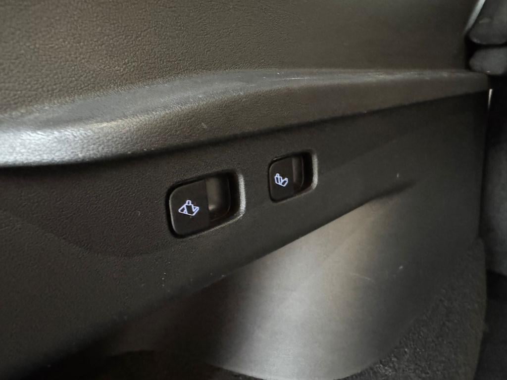 Tesla Model Y long range awd 75 kwh