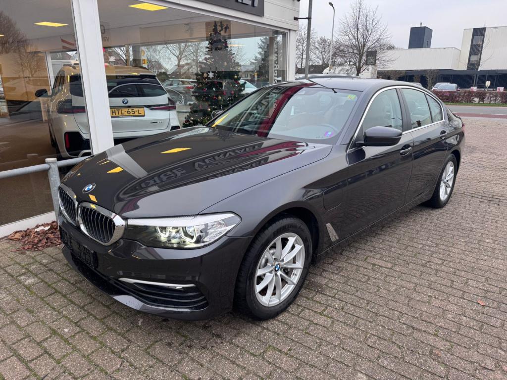 BMW 5 Serie 530e high executive