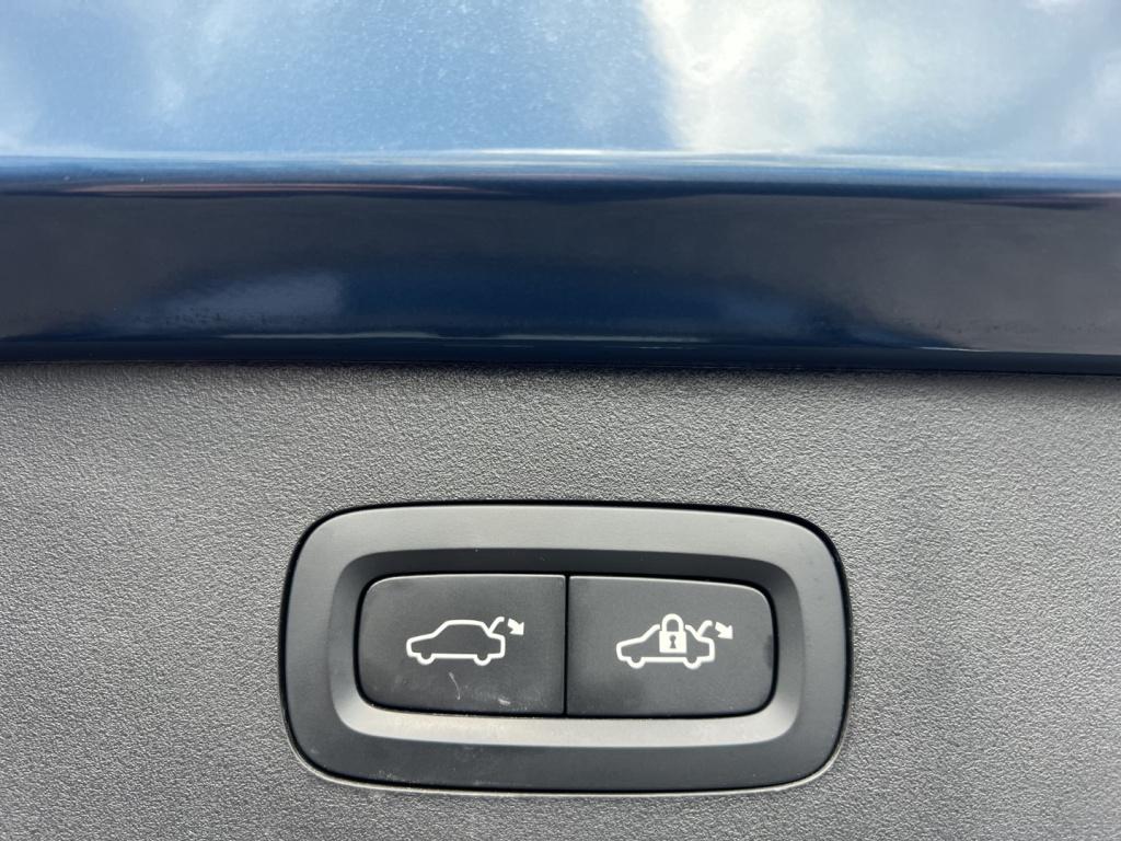 Lynk & Co 01 1.5 261pk phev 7dcth plug in hybrid , pano dak , 360gr camera 