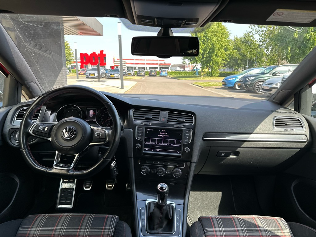 Volkswagen Golf 2.0 tsi gti performance pack