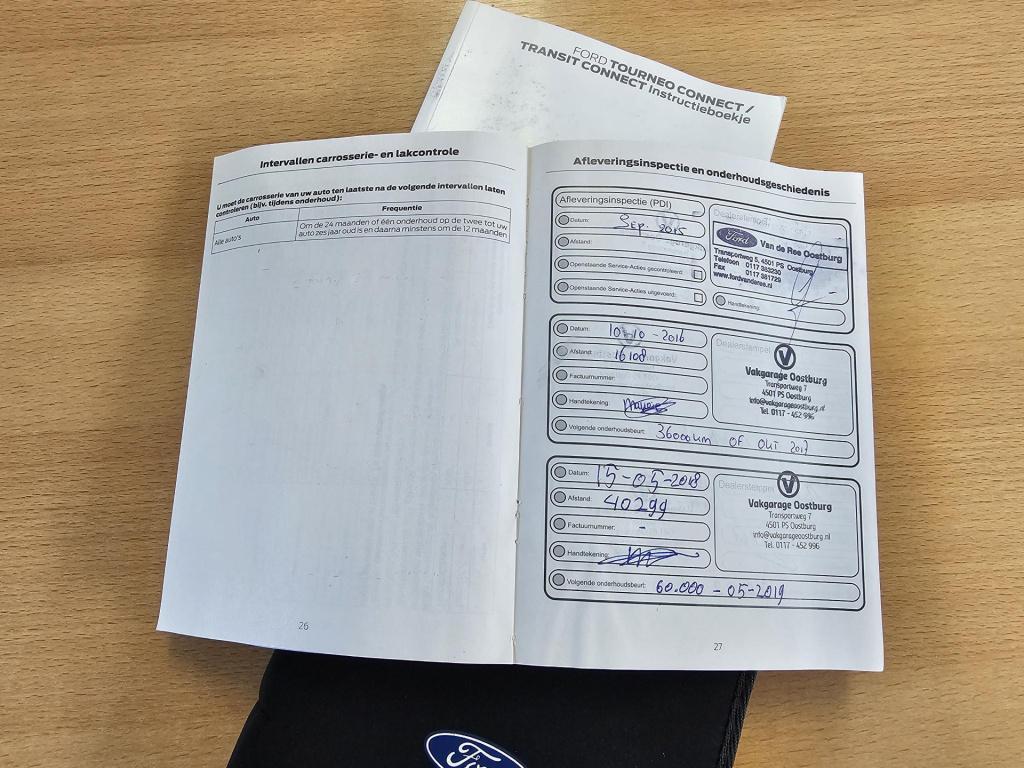 Ford Tourneo Connect compact 1.0 titanium