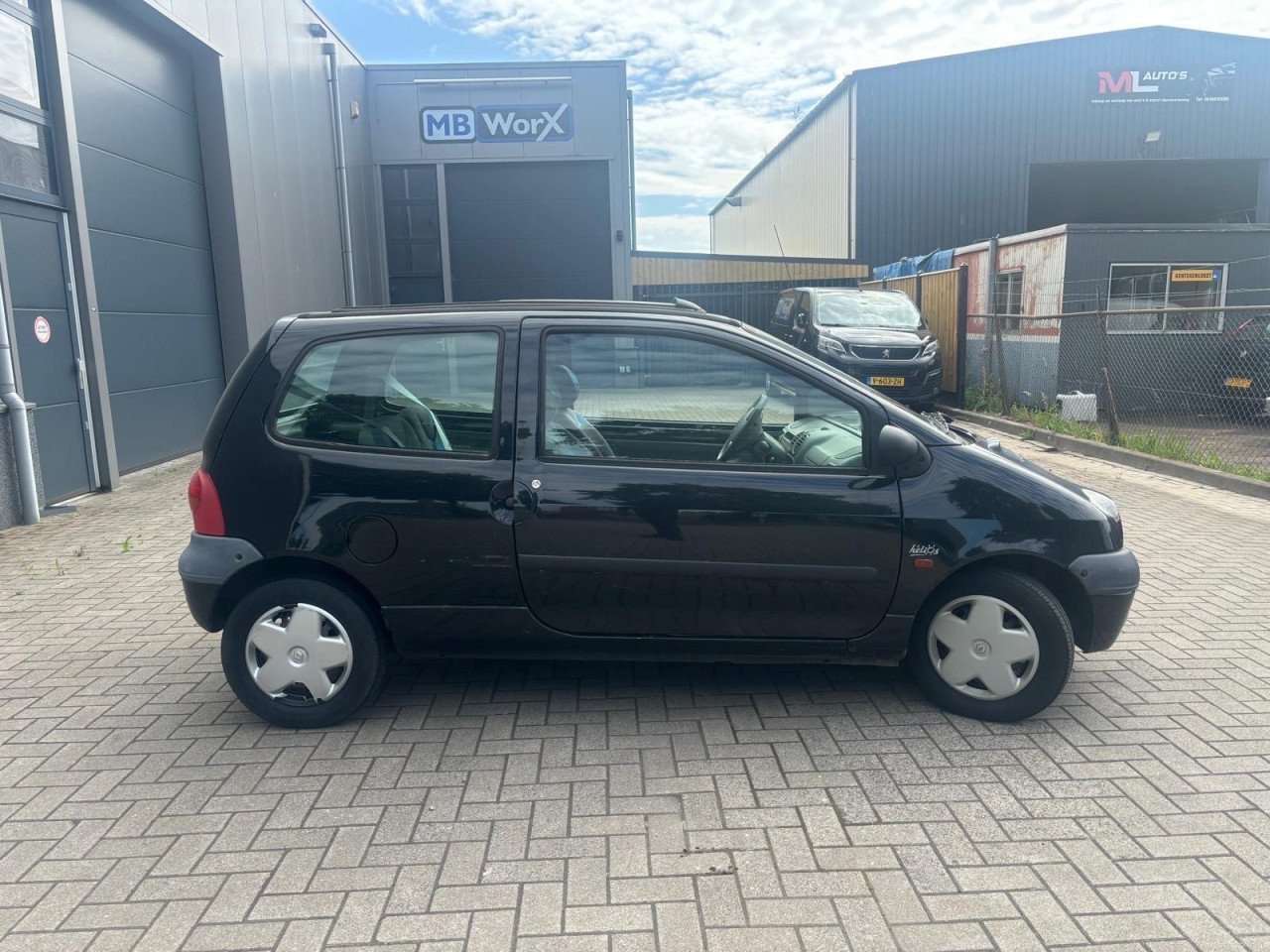 Renault Twingo 1.2 Comfort € 850 ,- apk:2026