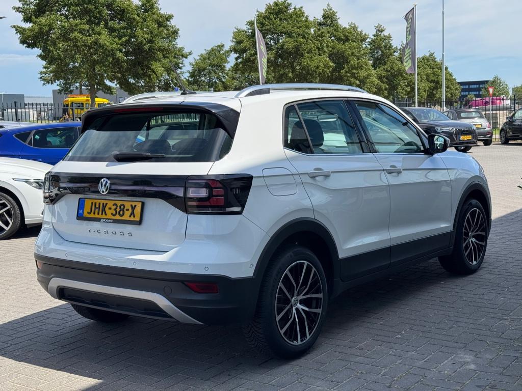Volkswagen T-cross 1.0 tsi style * virtual cockpit * stoelverwarming * carp