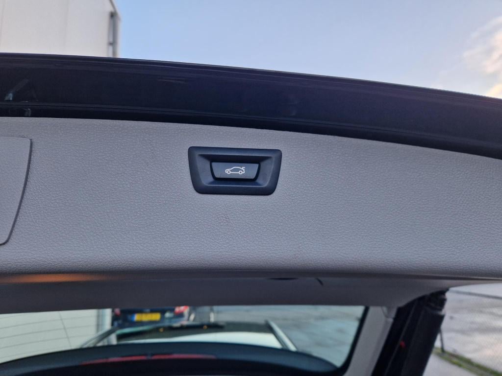 BMW 3-serie touring 320i corporate lease