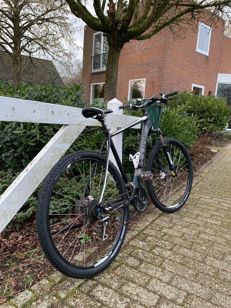 Cube aim 29 inch mountainbike