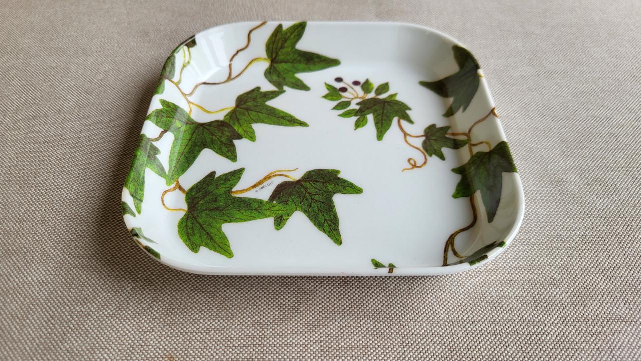 Vintage (1991) Mebel mini dienblaadje Ivy vines (klimop)