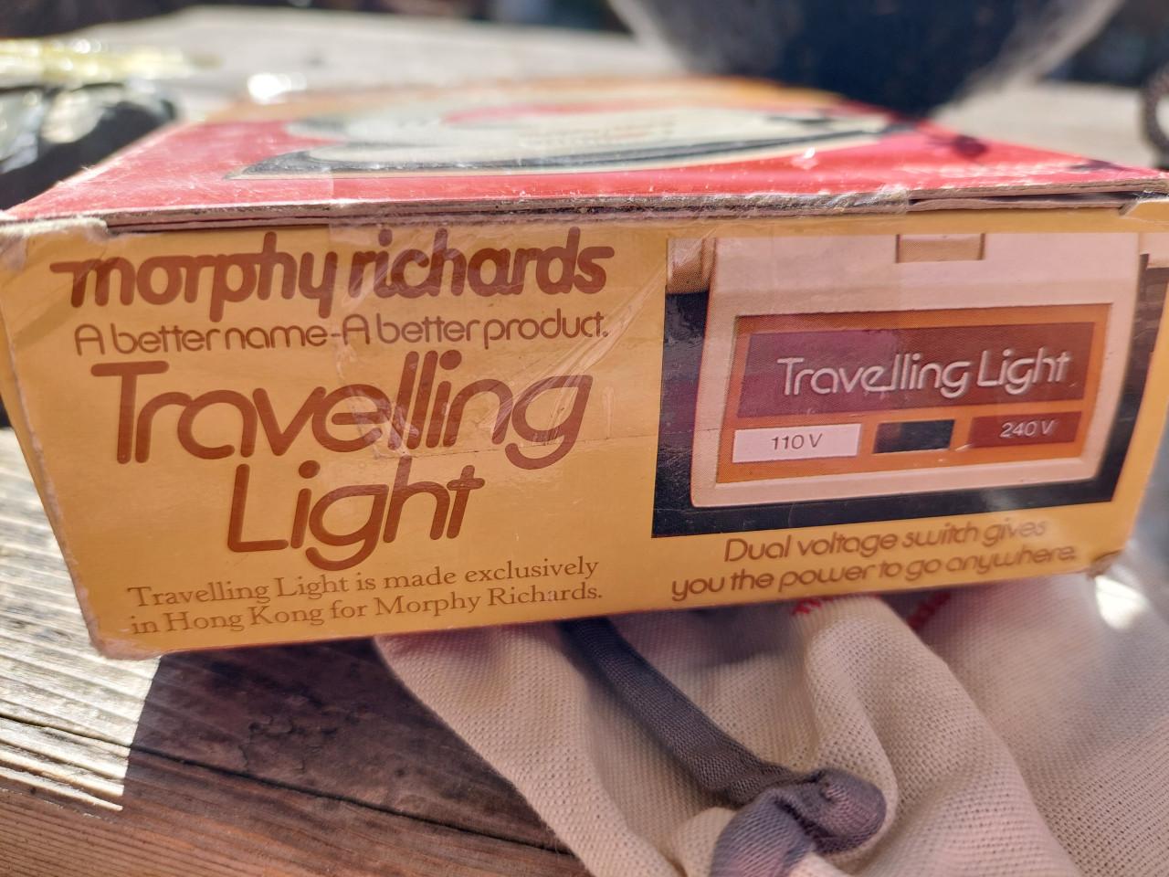 Nieuwe reisstrijkijzer Morphy Richards