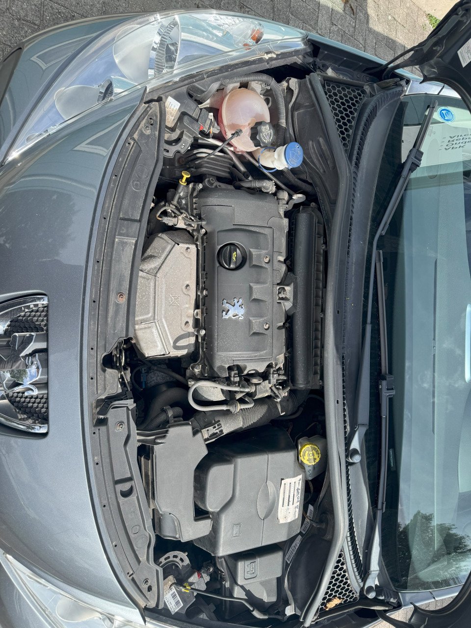 Peugeot 207CC 1.6VTI