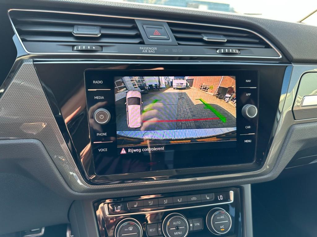 Volkswagen Touran 1.4 tsi highline edition r 7 persoons r-line led camera t