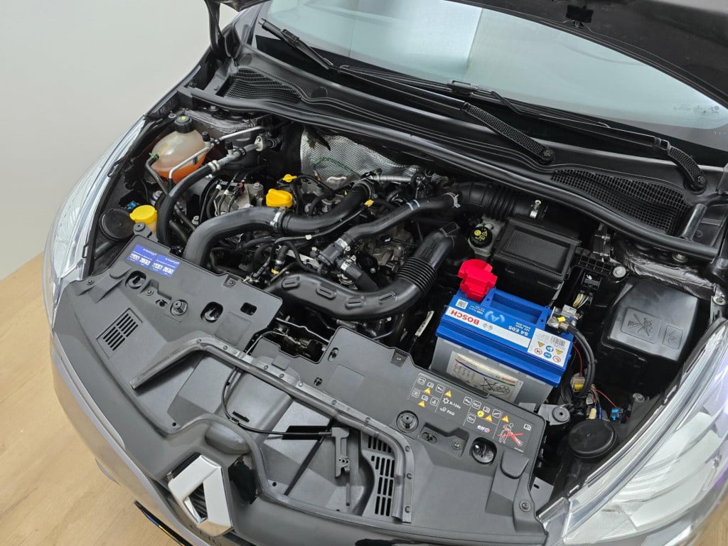 Renault Clio 0.9 tce met cruisecontrol en trekhaak | tweedehands renault cl