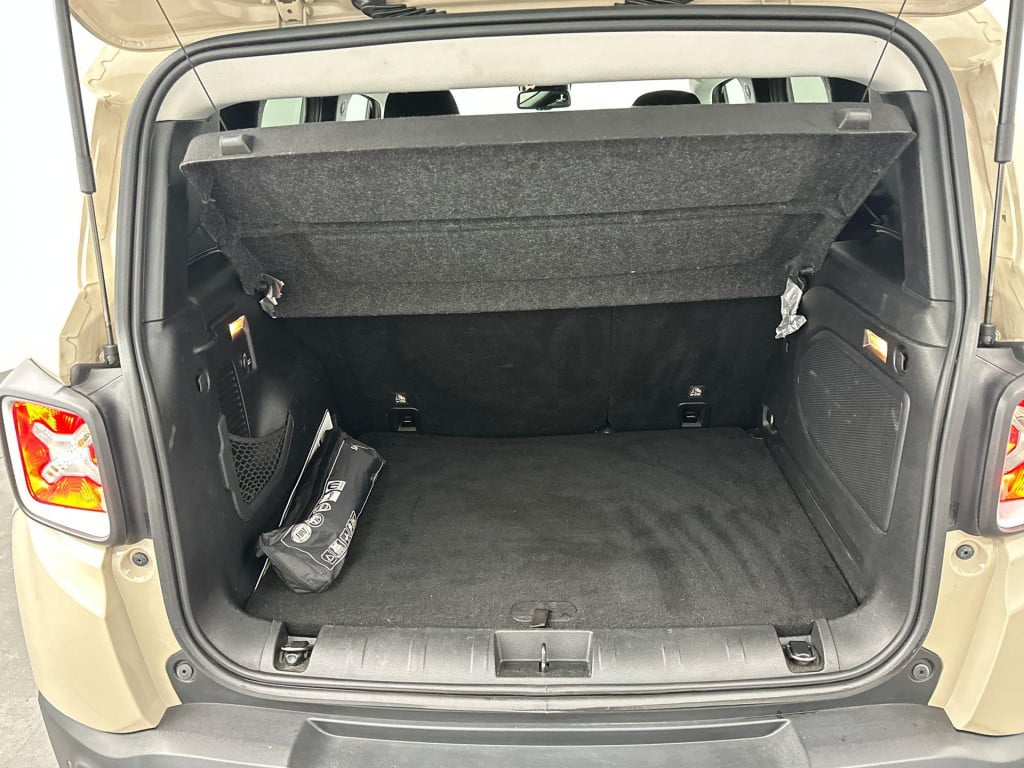 Jeep Renegade 1.4 multiair limited | automaat | navigatie | parkeersensoren