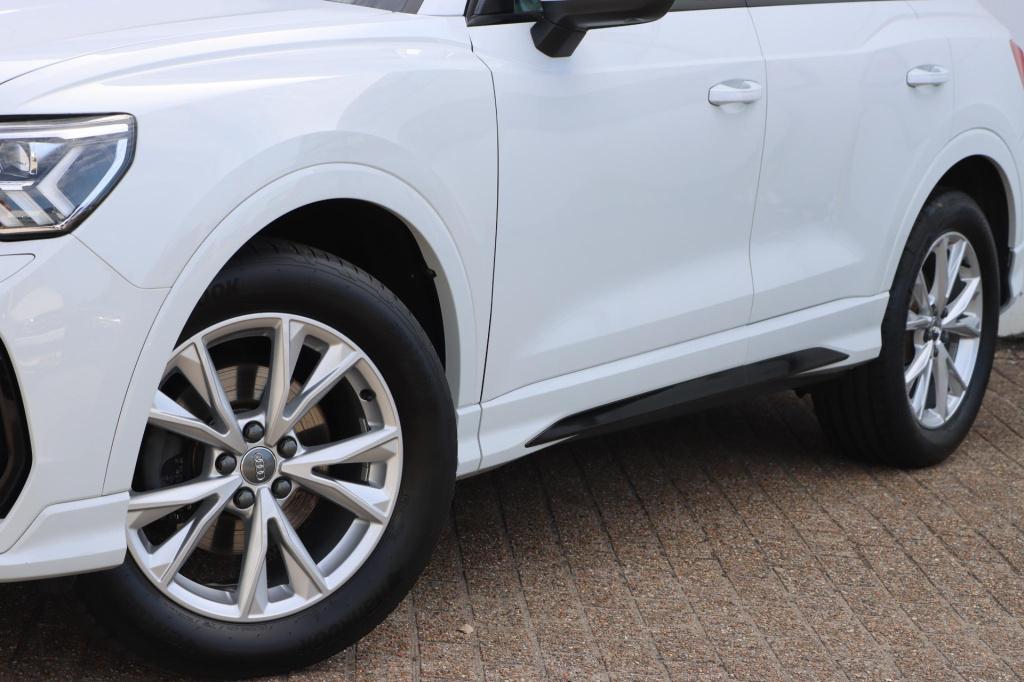 Audi Q3 35 tfsi s-line edition 150pk s-tronic