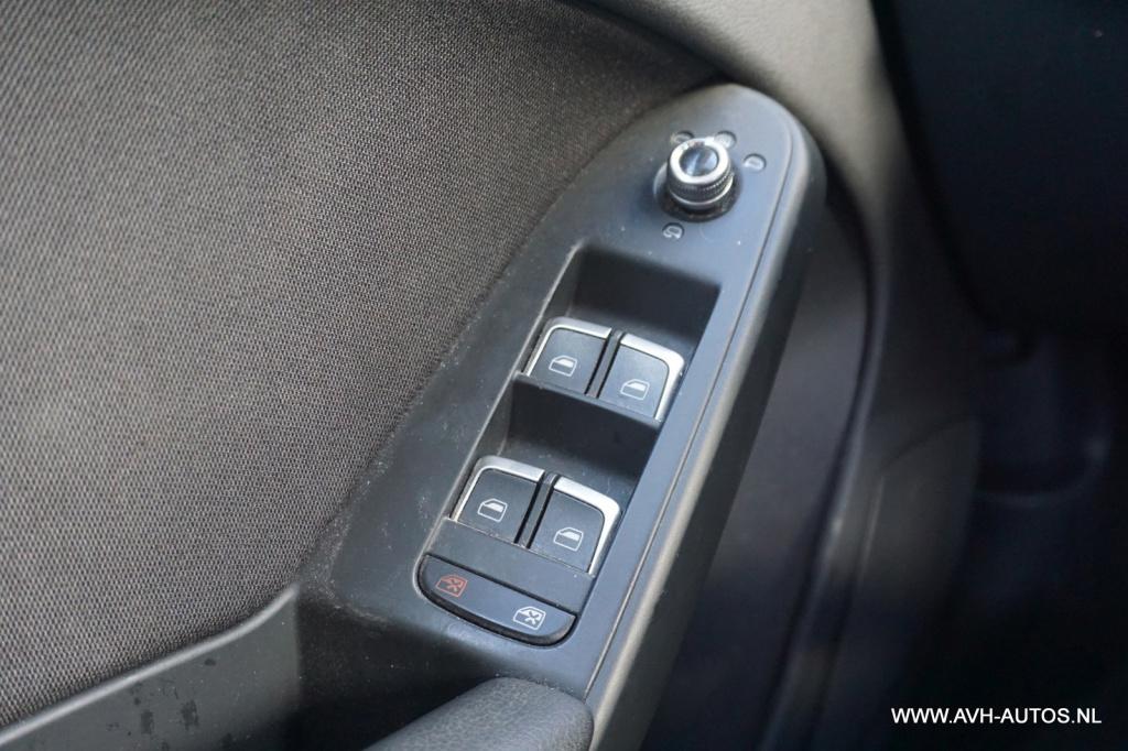 Audi A4 avant 1.8 tfsi business edition automaat