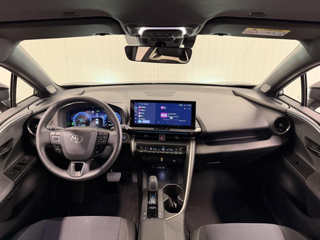 Toyota C-hr 2.0 phev 220 executive