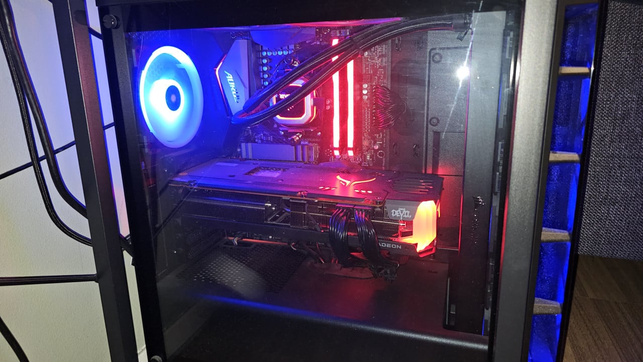 Game PC AMD Ryzen 3700x | AMD 6800 XT Red Devil | 32GB aangeboden