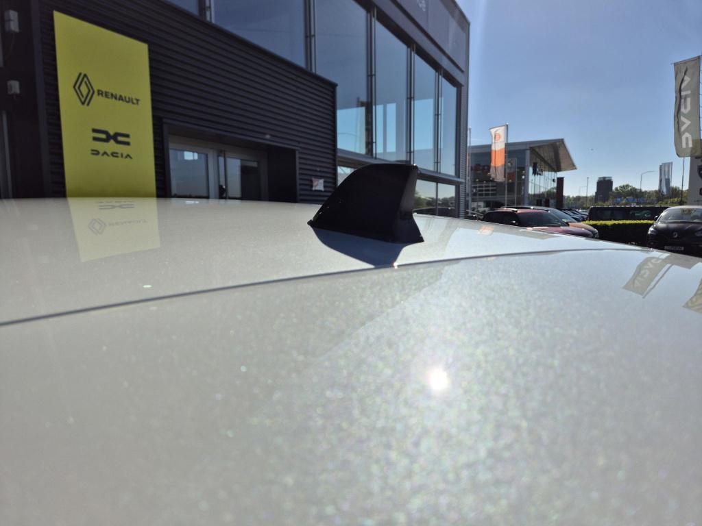 Renault Captur 1.3 mild hybrid 160 edc automaat techno camera, stoel/stuur 