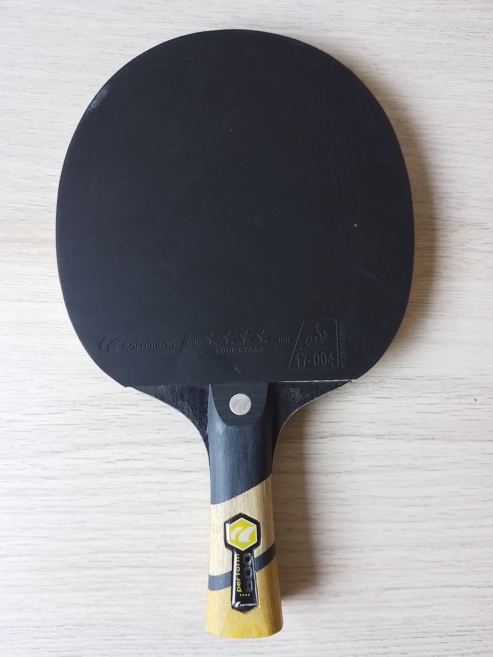 Cornilleau Perform 600 tafeltennisbadje