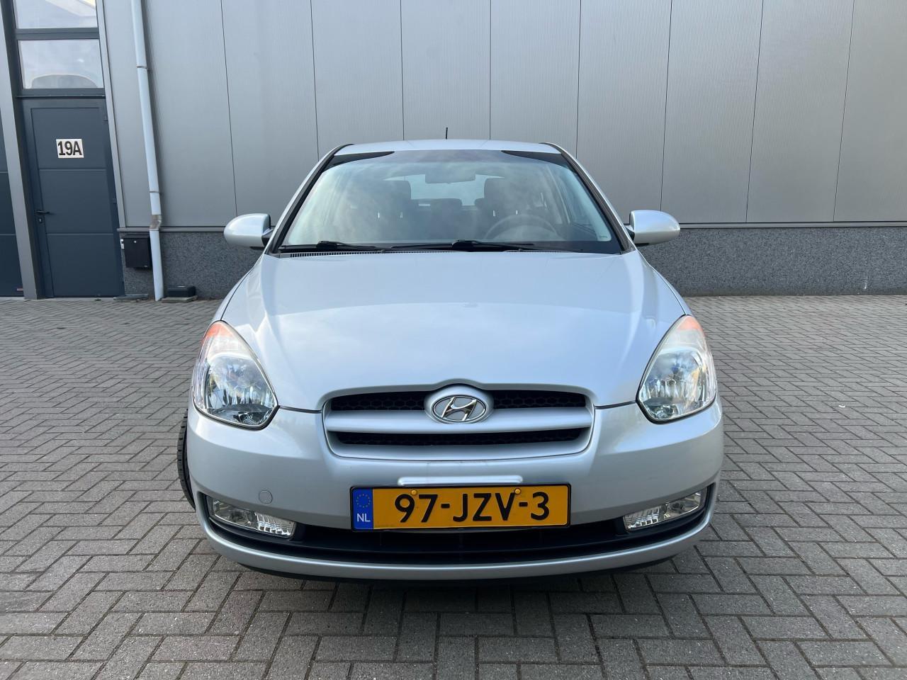 Hyundai Accent 1.4i EK 2008 41.112Km Nap Nieuwstaat